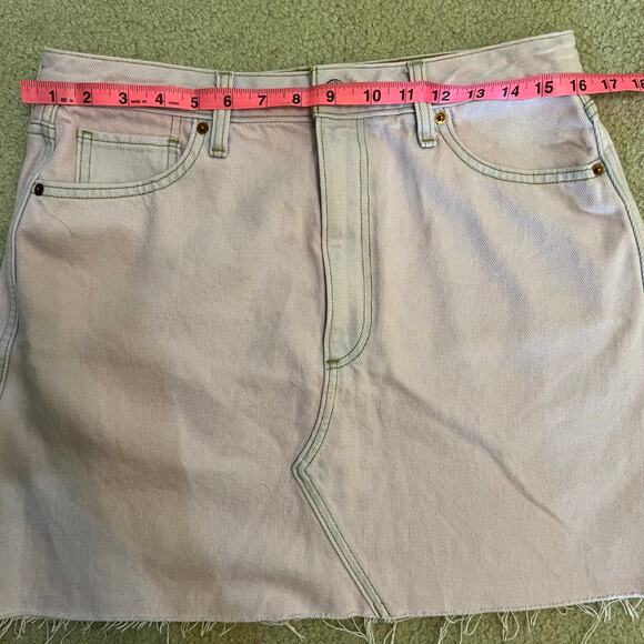 Abercrombie & Fitch Pink Wash Mini Jean Skirt Women's Size 10 Y2K 90s Preppy - Picture 6 of 9